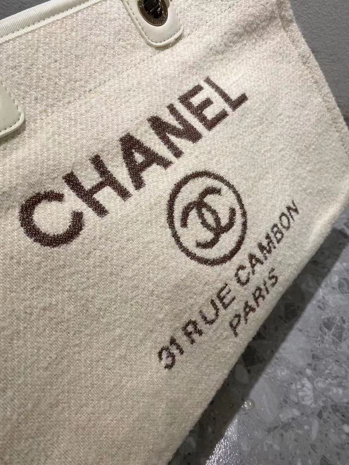  Handbag  Chanel 𝐀𝐒𝟔𝟔𝟗𝟒𝟏  size  𝟑𝟗/𝟐𝟎/𝟐𝟗 𝐂𝐌