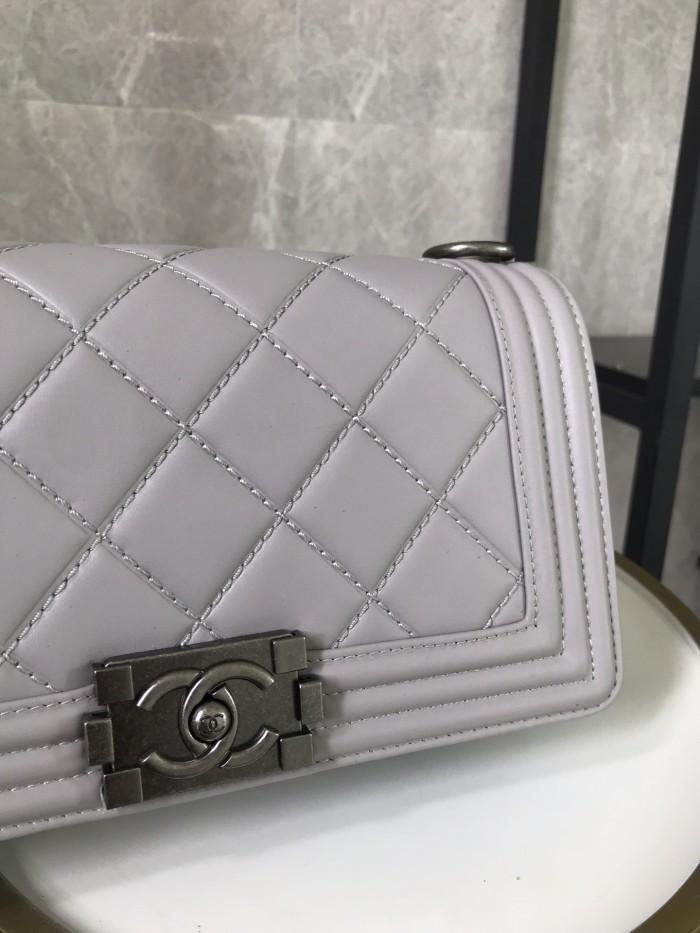  Handbag  Chanel  67086  size 14.5×25×8 cm  