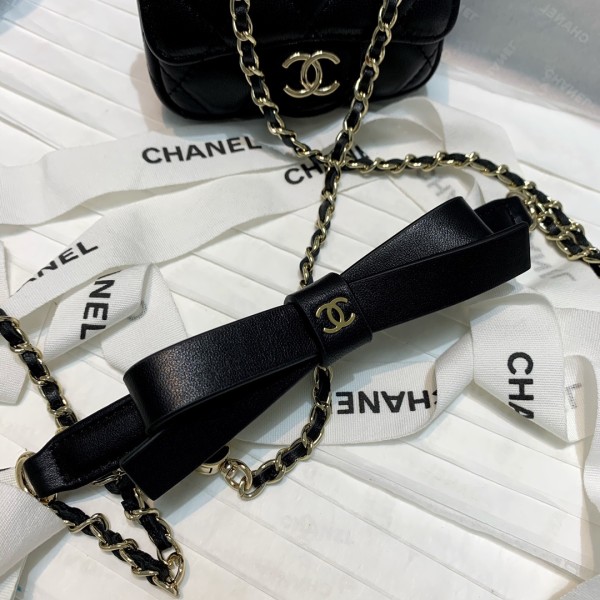  Handbag  Chanel 10603 size  10 2 7.5 cm
