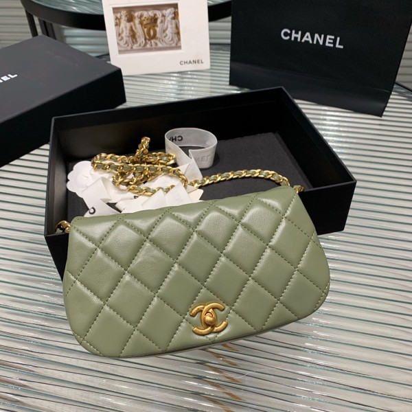  Handbag Chanel  AP2358  size 19 4 10 cm