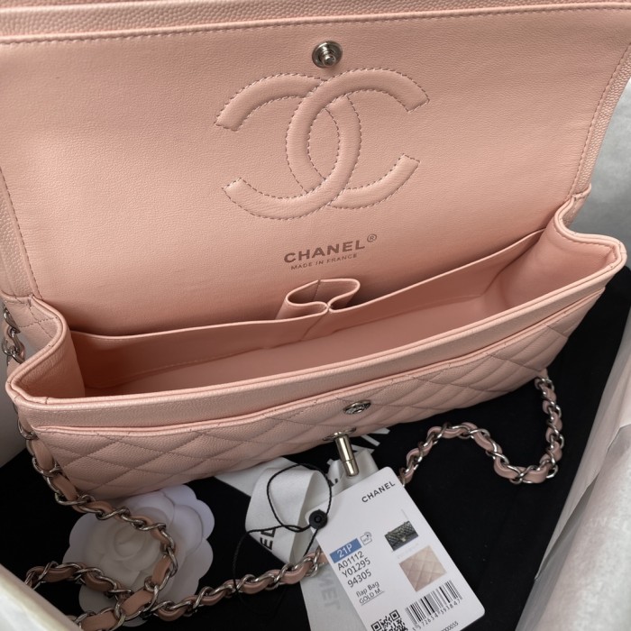 Handbag  Chanel A01112  size 15.5x25.5x6.5 cm