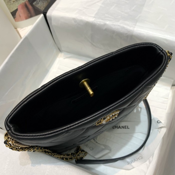  Handbag   Chanel AS2564 size  25 23 3 cm