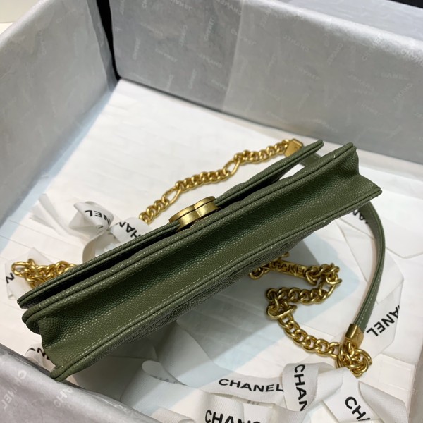  Handbag  Chanel 81153  size  19 cm