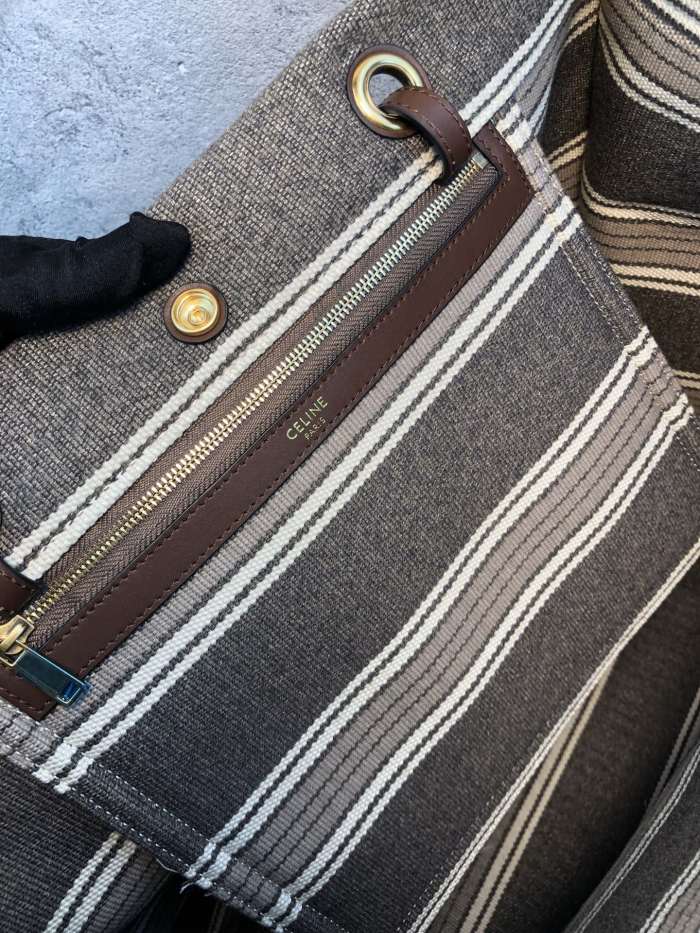  Handbag  Chanel  size 43*35*15 cm