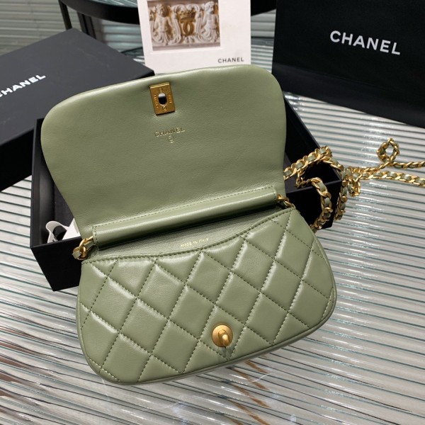  Handbag Chanel  AP2358  size 19 4 10 cm