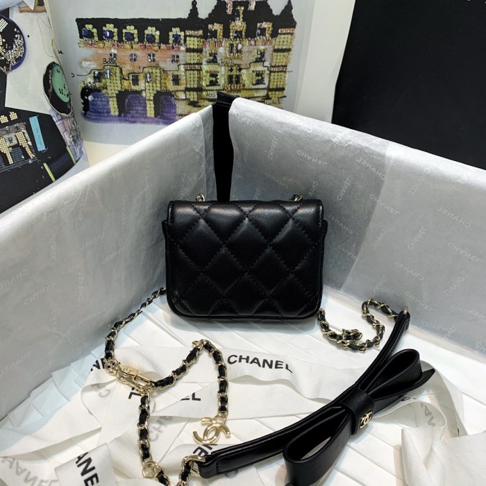  Handbag  Chanel 10603 size  10 2 7.5 cm