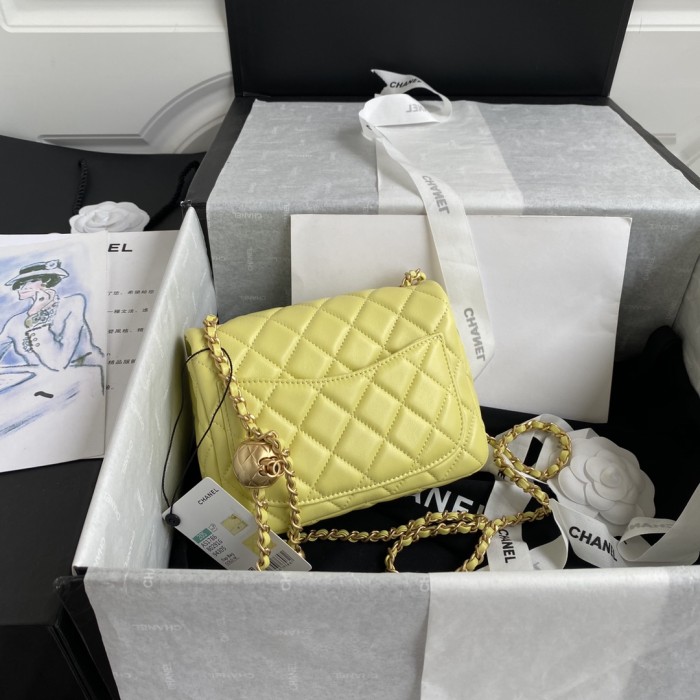  Handbag  Chanel AS1786  size  𝟏𝟑*𝟏𝟖*𝟕 𝐜𝐦