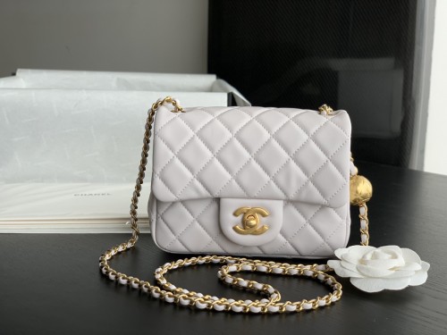  Handbag  Chanel  size 20 cm 