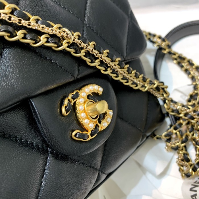  Handbag Chanel  AS2588  size  19 16 4 cm