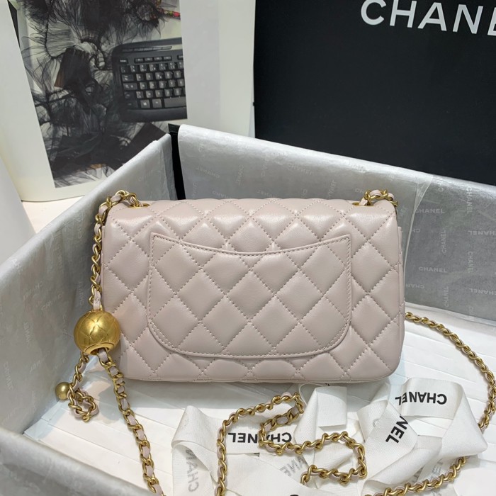 Handbag  Chanel 1787  size 20 cm