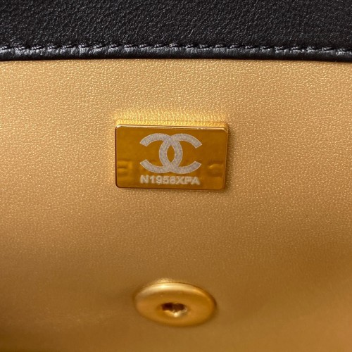 Handbag  Chanel AS1786  size  𝟏𝟑*𝟏𝟖*𝟕 𝐜𝐦