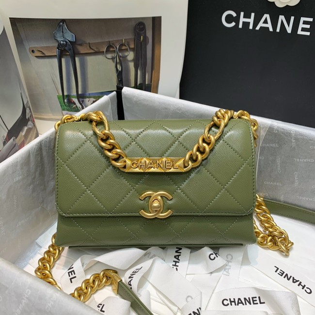  Handbag  Chanel AS2711 size  20 14 7 cm