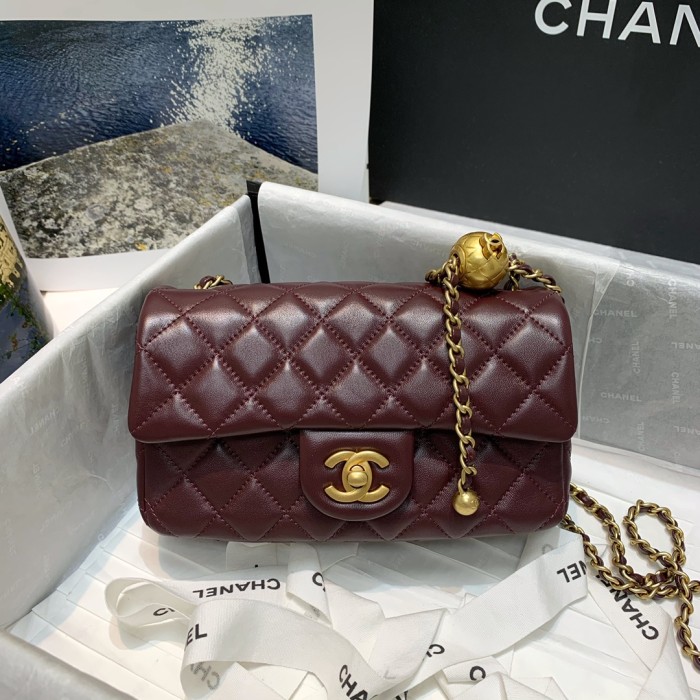  Handbag   Chanel  1787  size 20 cm