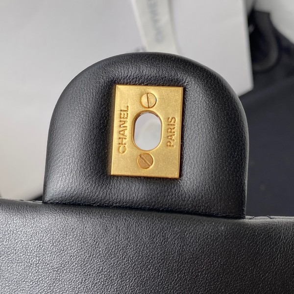 Handbag  Chanel AS1786  size  𝟏𝟑*𝟏𝟖*𝟕 𝐜𝐦