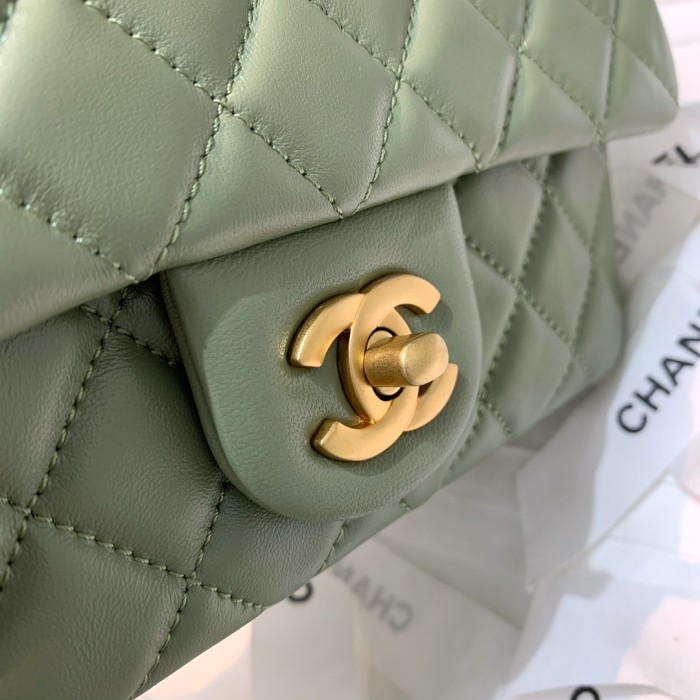  Handbag   Chanel  1787  size 20 cm