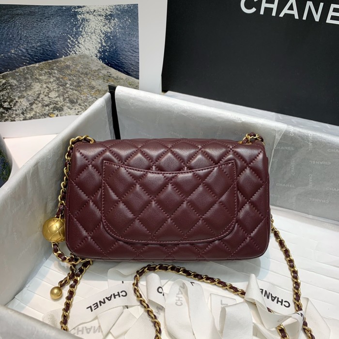  Handbag   Chanel  1787  size 20 cm