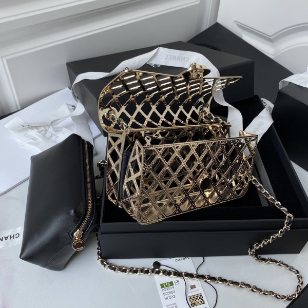  Handbag   Chanel AS2514 size  𝟏𝟏*𝟏𝟖*𝟔  𝐜𝐦