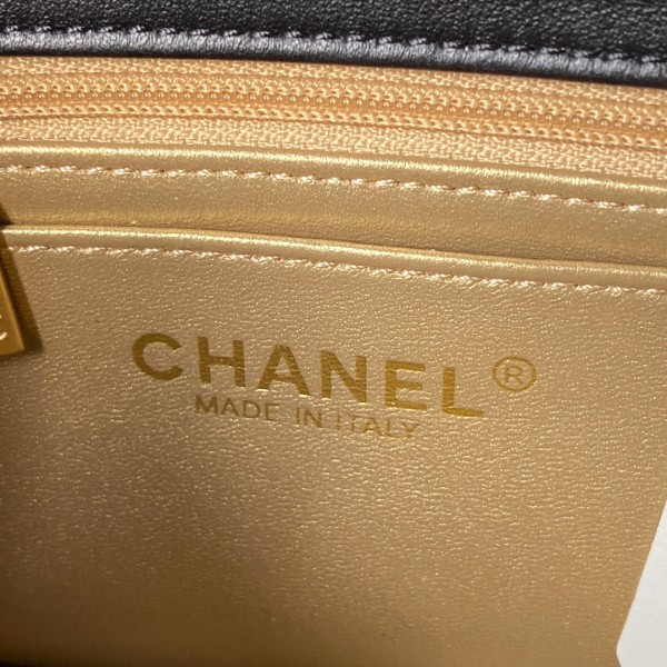  Handbag  Chanel  AS1787 size 𝟏𝟑*𝟐𝟎*𝟕 𝐜𝐦