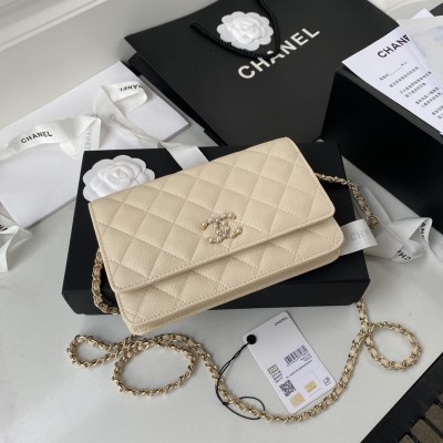  Handbag  Chanel  size 19  cm