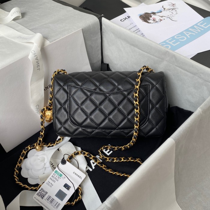  Handbag  Chanel  AS1787 size 𝟏𝟑*𝟐𝟎*𝟕 𝐜𝐦