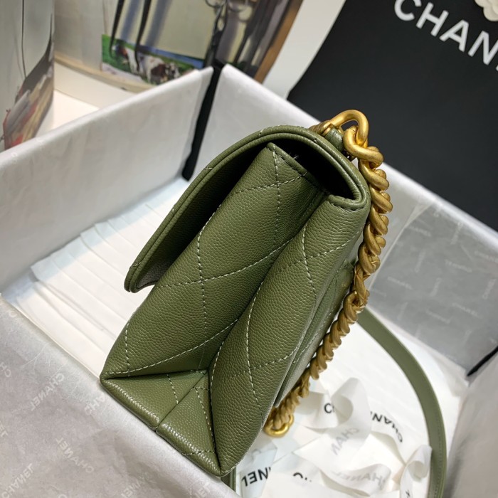  Handbag  Chanel AS2711 size  20 14 7 cm