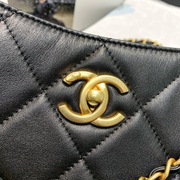  Handbag Chanel  AS2724  size  25 26 8  cm