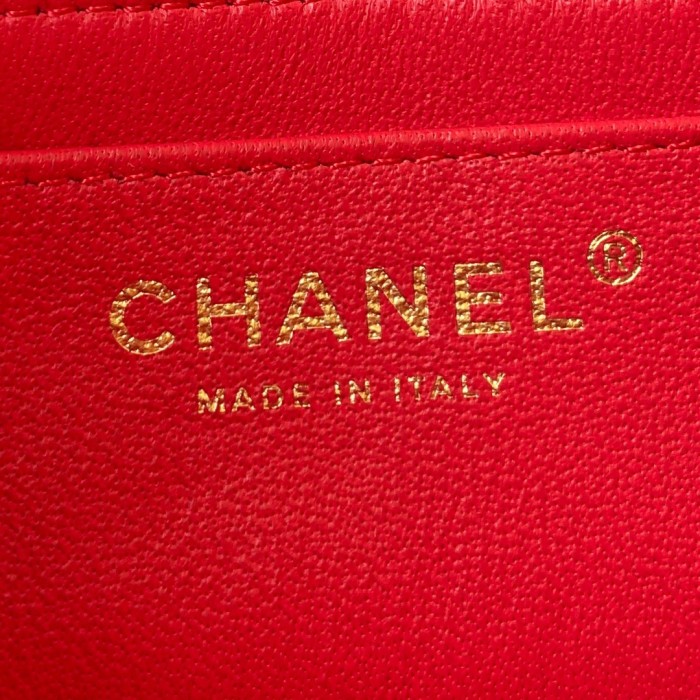  Handbag  Chanel  size  20 cm