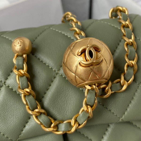 Handbag  Chanel  AS1787 size  𝟏𝟑*𝟐𝟎*𝟕 𝐜𝐦