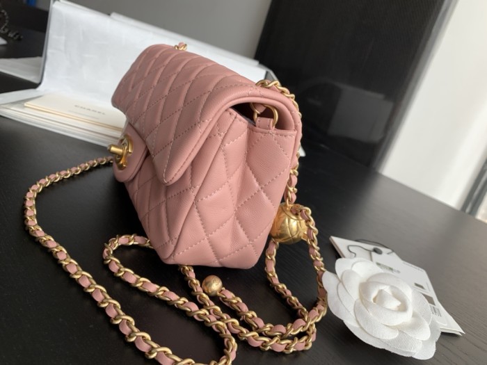  Handbag  Chanel  size  20 cm