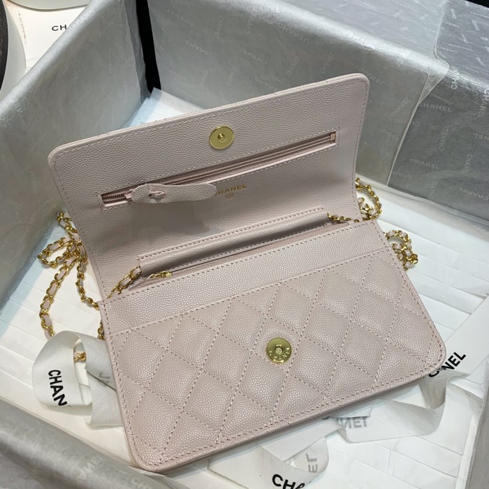  Handbag Chanel  81152 size 19 cm