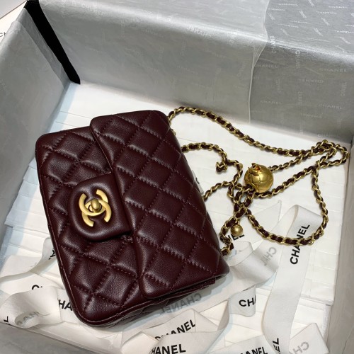  Handbag  Chanel 1786  size  17 cm