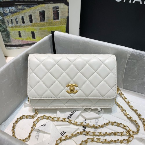 Handbag   Chanel 81133  size  19 cm