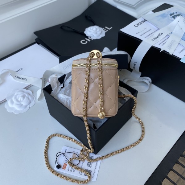  Handbag  Chanel  AP2292  size  11*8.5*7 cm