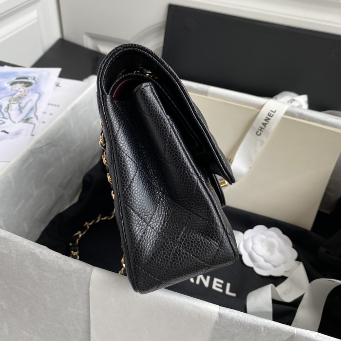  Handbag Chanel A01112 size 15.5x25.5x6.5 cm