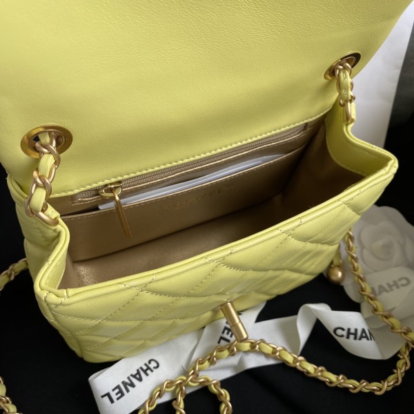  Handbag  Chanel AS1786  size  𝟏𝟑*𝟏𝟖*𝟕 𝐜𝐦