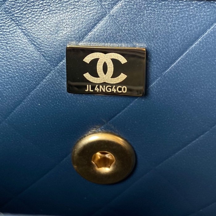  Handbag  Chanel  AS2715  size  23 cm