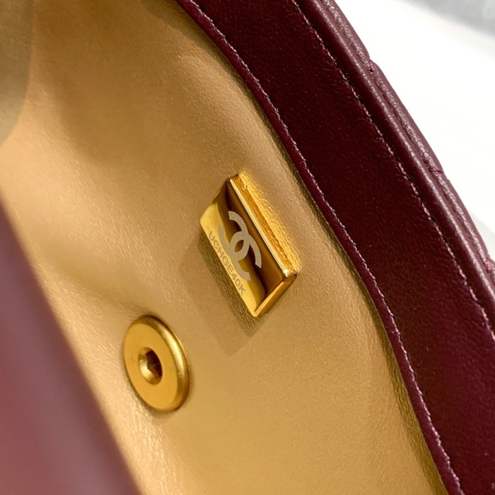  Handbag  Chanel 1786  size  17 cm