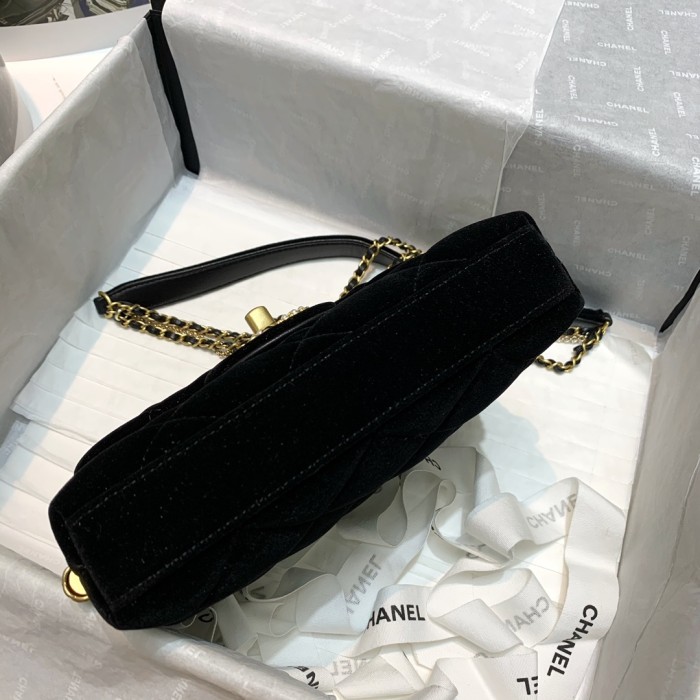  Handbag Chanel  AS2588  size  19 16 4 cm