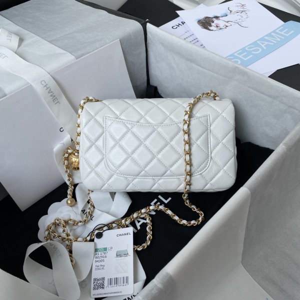  Handbag  Chanel  AS1787 size  𝟏𝟑*𝟐𝟎*𝟕 𝐜𝐦