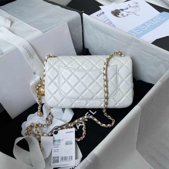  Handbag  Chanel  AS1787 size  𝟏𝟑*𝟐𝟎*𝟕 𝐜𝐦