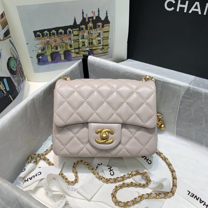 Handbag  Chanel 1786 size 17 cm