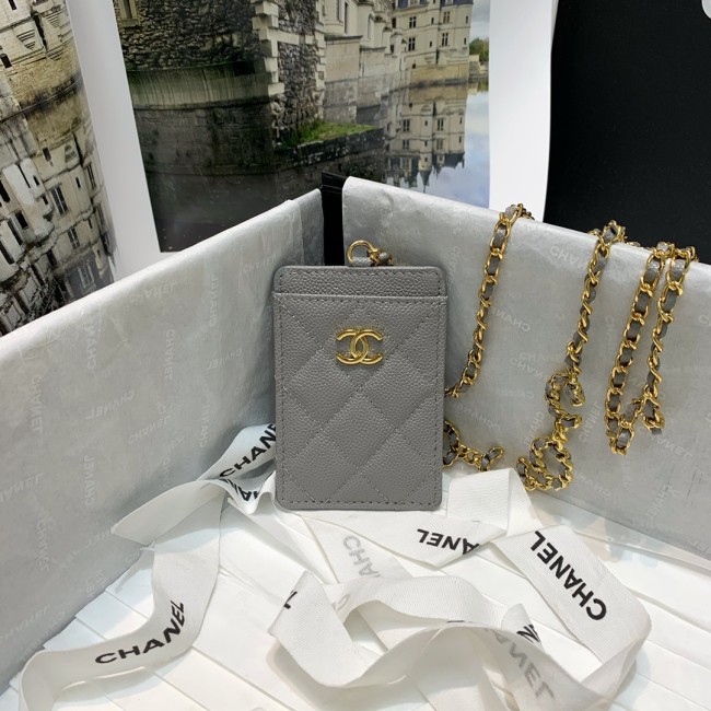  Handbag   Chanel 81150 size  10.5 7 0.5 cm