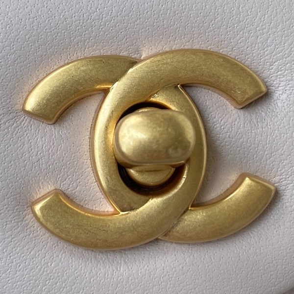  Handbag  Chanel AS1787  size 𝟏𝟑*𝟐𝟎*𝟕 𝐜𝐦