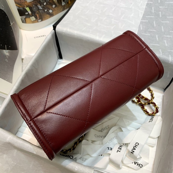  Handbag  Chanel AS2750  size  23 21 11 cm