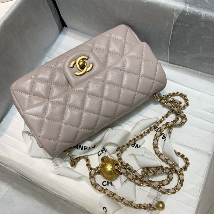 Handbag  Chanel 1787  size 20 cm