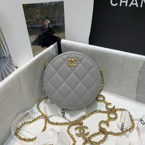  Handbag  Chanel 81151 size  12 cm