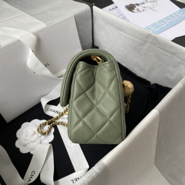  Handbag  Chanel  AS1787 size  𝟏𝟑*𝟐𝟎*𝟕 𝐜𝐦