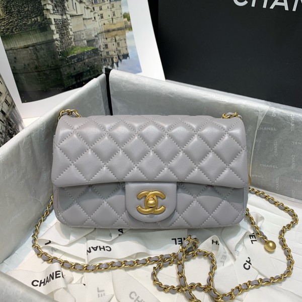  Handbag   Chanel  1787  size  20 cm