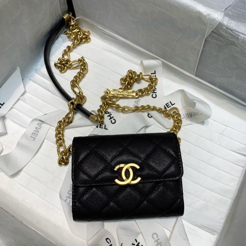  Handbag  Chanel  81156  size 12 9 2.5 cm