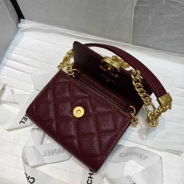  Handbag  Chanel 81156  size  12 9 2.5 cm